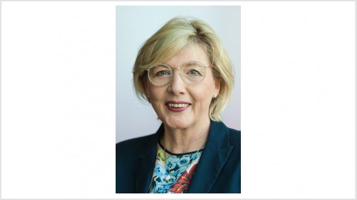 Gisela Manderla